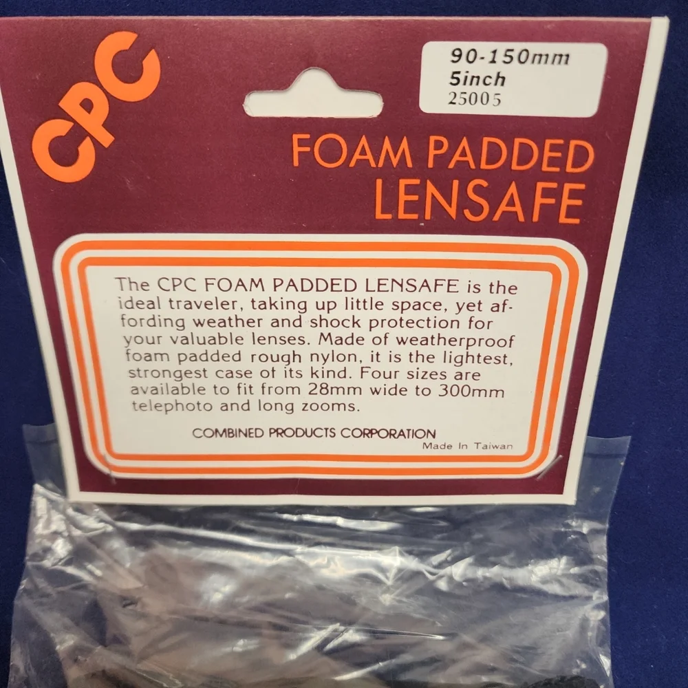 New sealed Combined Products Corporation Foam Padded Lensafe- model 25005